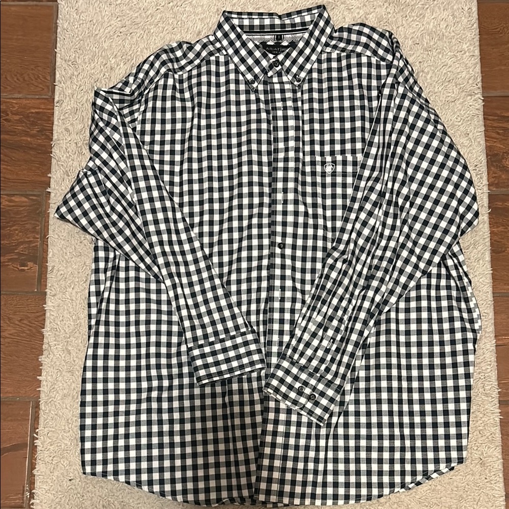 Ariat Blue and White Checkered Dress Shirt
